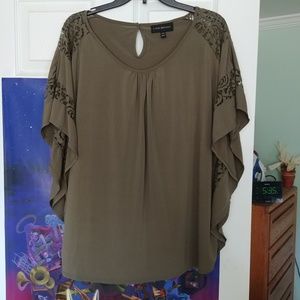 Army Green Shirt With Lace Sleeves